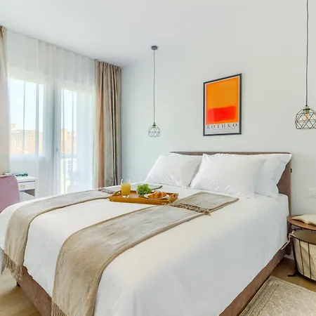 West View Апартаменты *